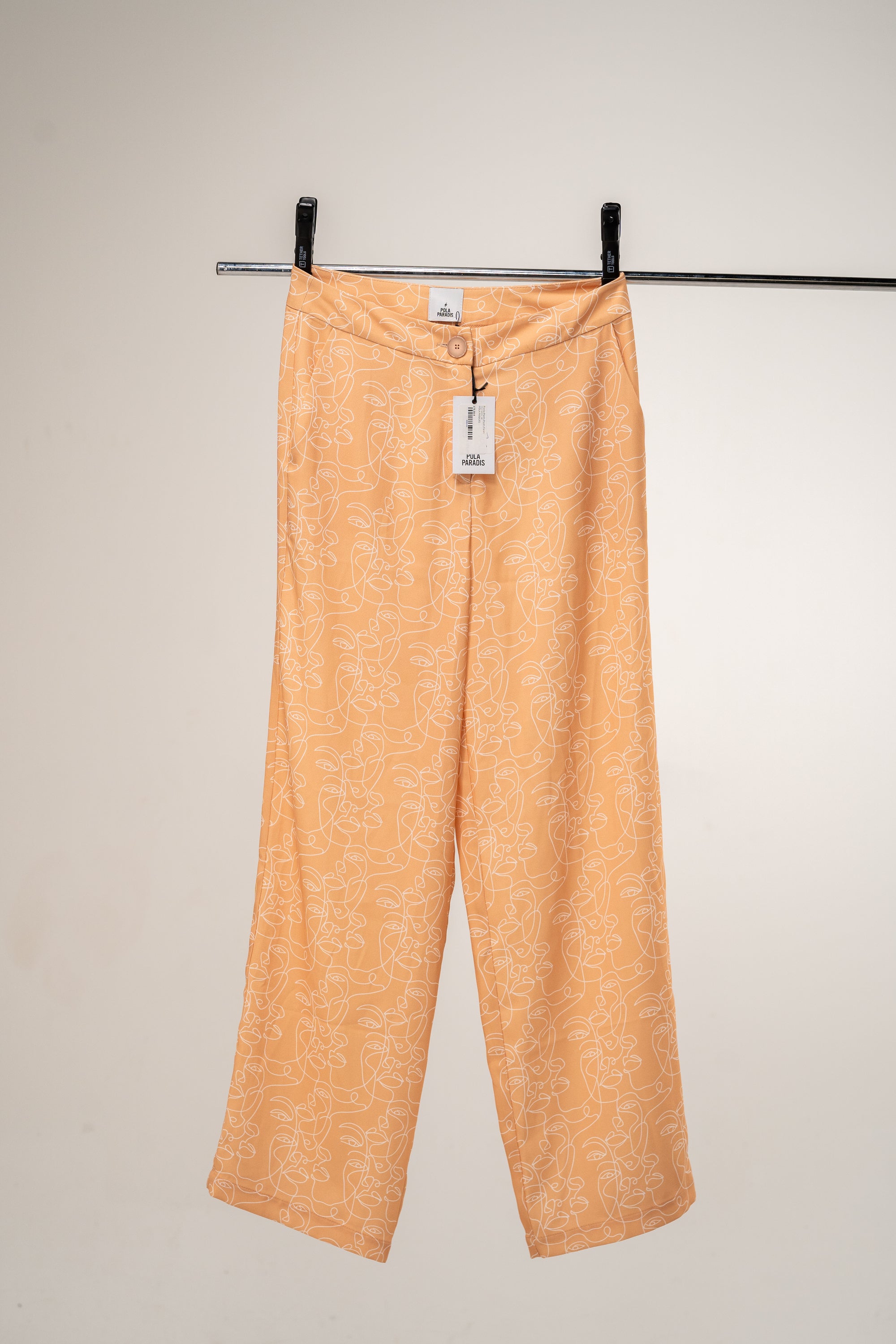 Pola Paradis - Paola Pants Pants Faces