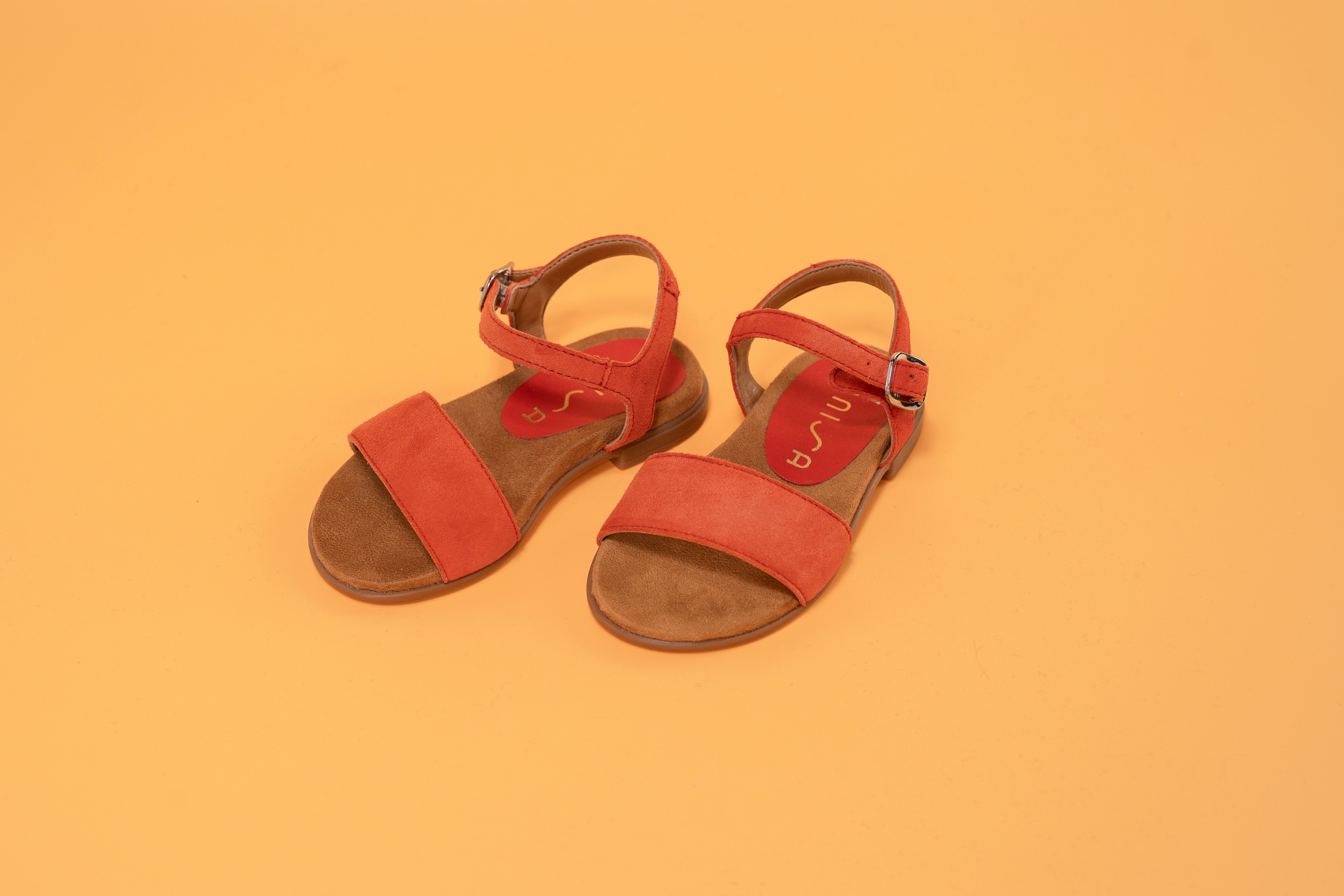 Unisia - Sandals Lirita suede red